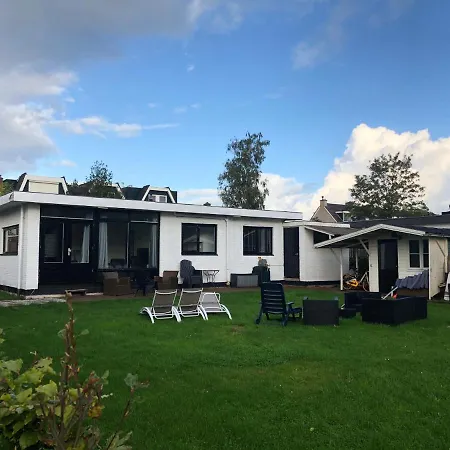 Villa Landsmeer